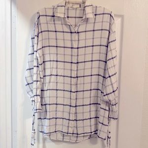 Gianni Bini button down shirt